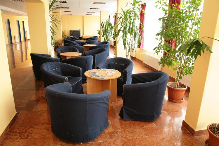 Imola Hostel Eger Exterior photo