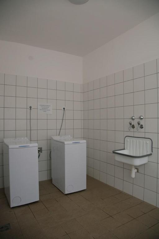 Imola Hostel Eger Exterior photo